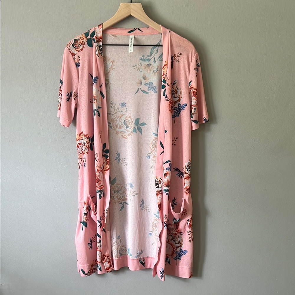 Tickled Pink Floral Light & Airy Kimono XL